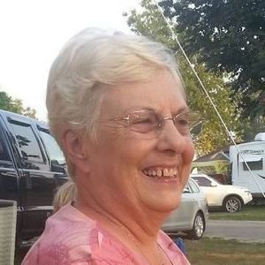 Meet your Posher, Leslie